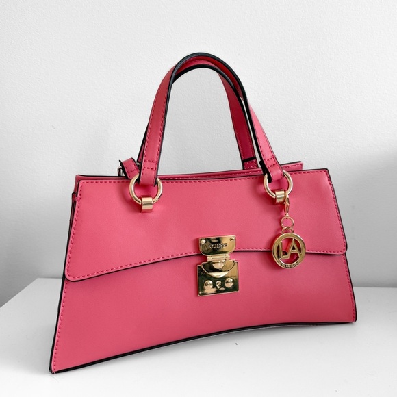 NWT GUESS Handbag (with optional crossbody strap) - Picture 6 of 8